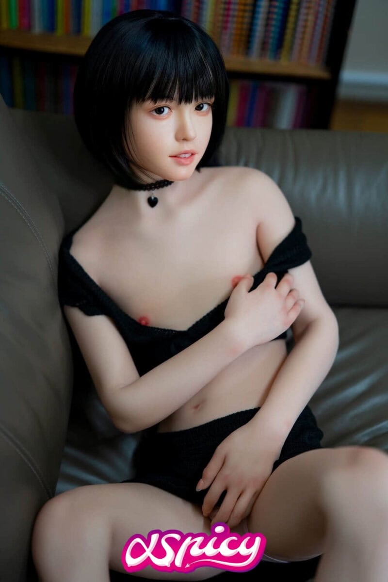 142cm flat chest asian girl silicone sex doll xspicydoll (1)