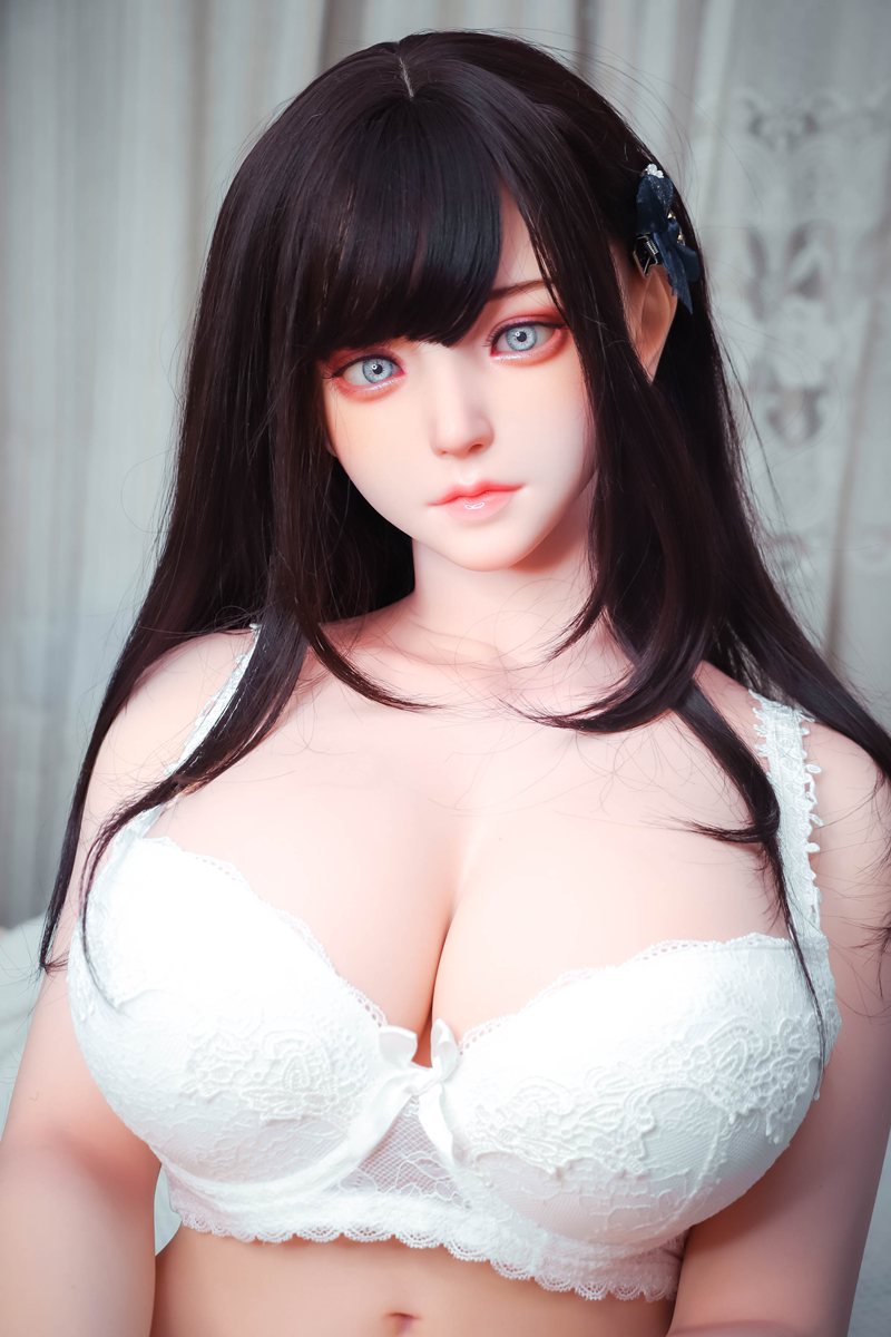 J002 - Chinatsu 162 cm (5.31 ft) G cup Silicone model